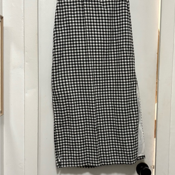 GAP Monochrome Checkered Pencil Skirt - Picture 5 of 6